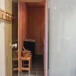 Дом отдыха In With Sauna *